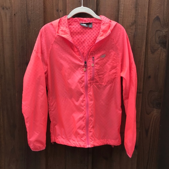 new balance reflective lite packable jacket